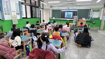 113學年度藝術深耕 低年級 視覺藝術